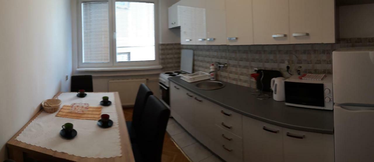 Apartment Ambrela 2 Sarajevo Luaran gambar