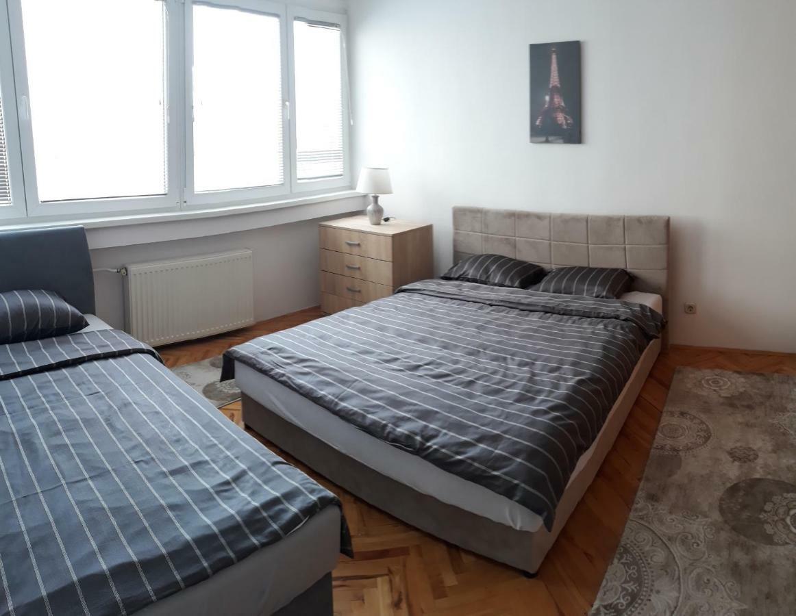 Apartment Ambrela 2 Sarajevo Luaran gambar